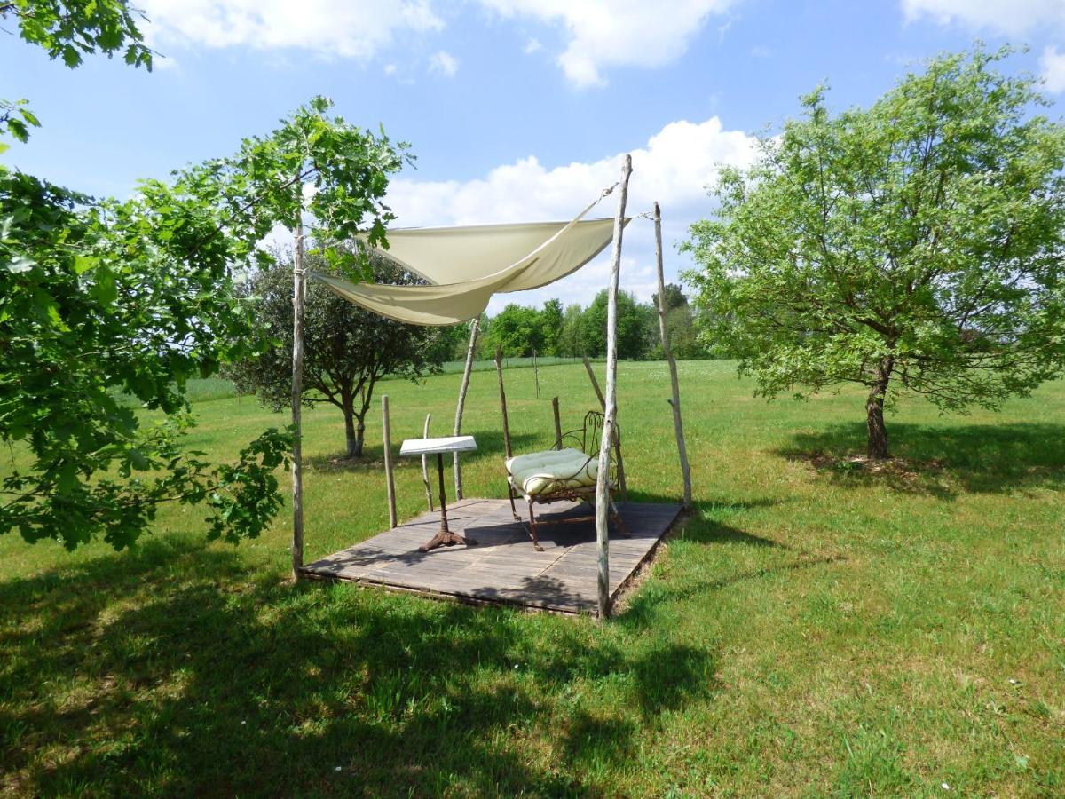Bed and Breakfast Britavit Saint-Avit-Senieur Экстерьер фото